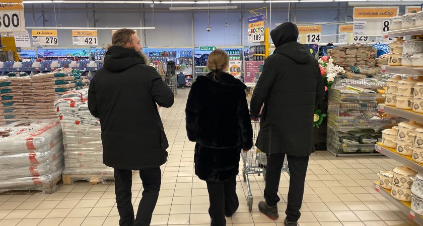 Вот какие продукты лучше обходить стороной в "Магните" и "Пятерочке" - черный список опубликован