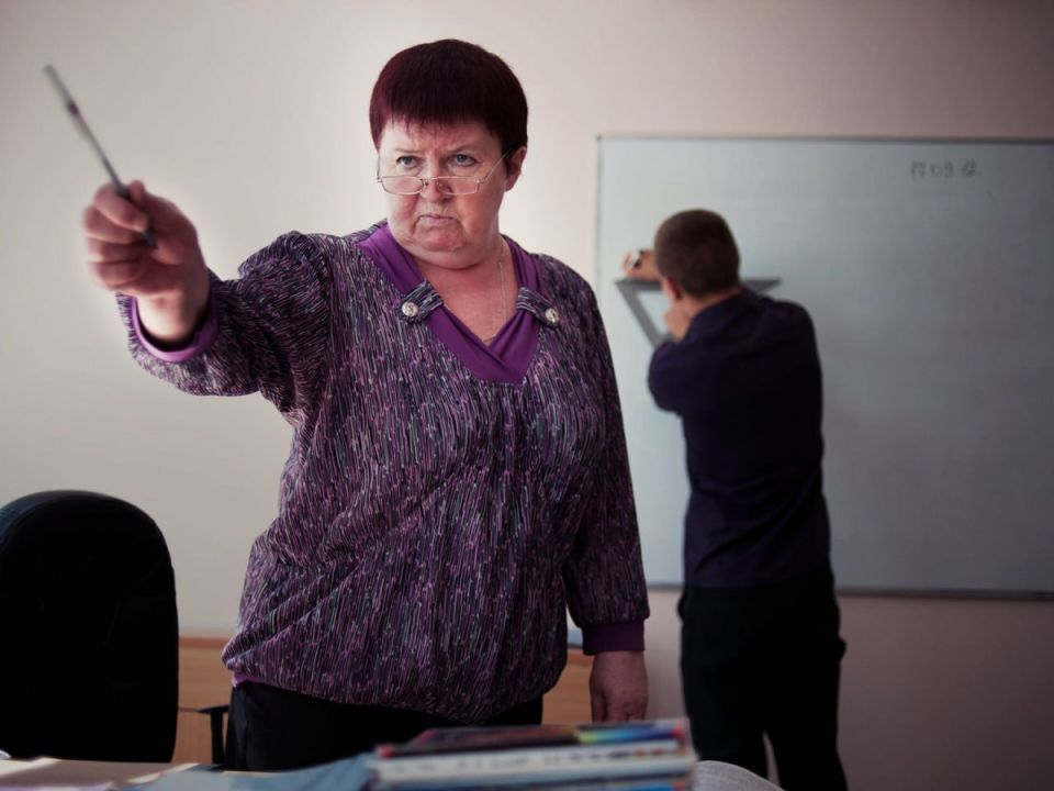 Музыка как пытка: Как недобросовестный преподаватель довел ученика до депрессии и оказался уволен