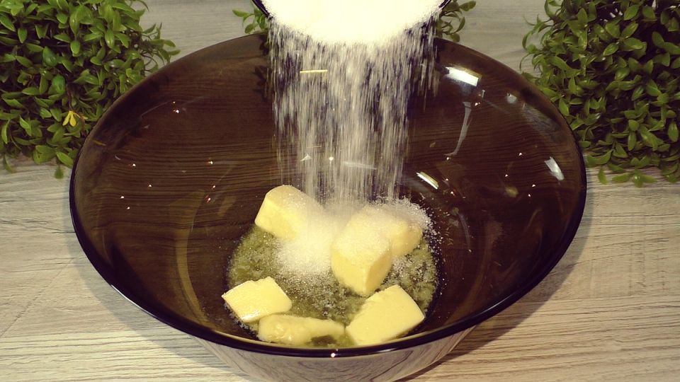 Простой рецепт яблочного пирога, который покорит вас с первого укуса