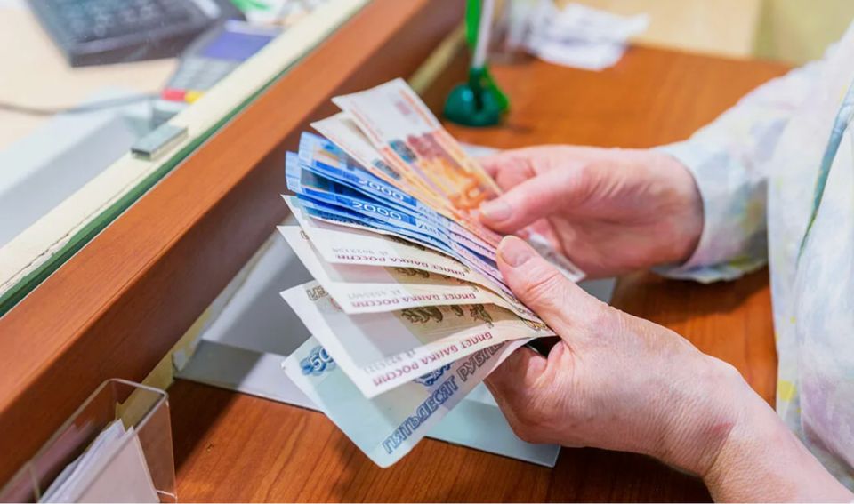 Кто защищает права пенсионеров-должников: важные изменения в законодательстве 2025 года