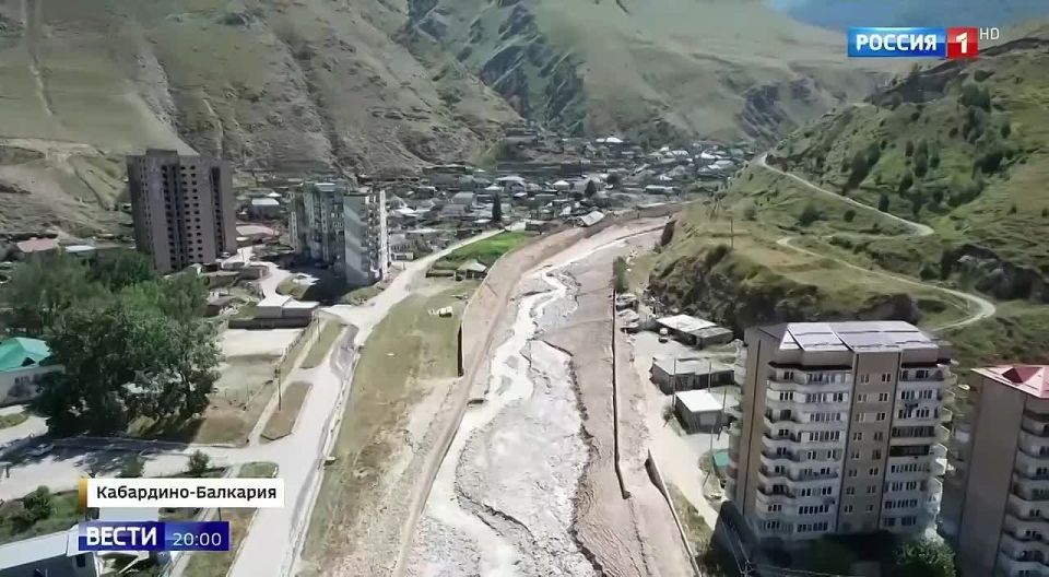     -   ,     