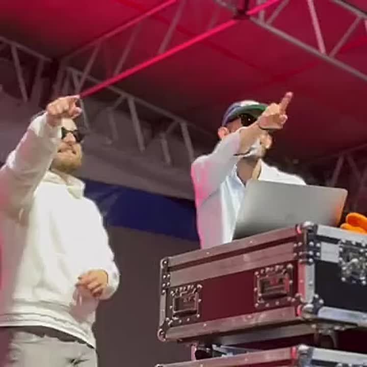           TEMOxShiri