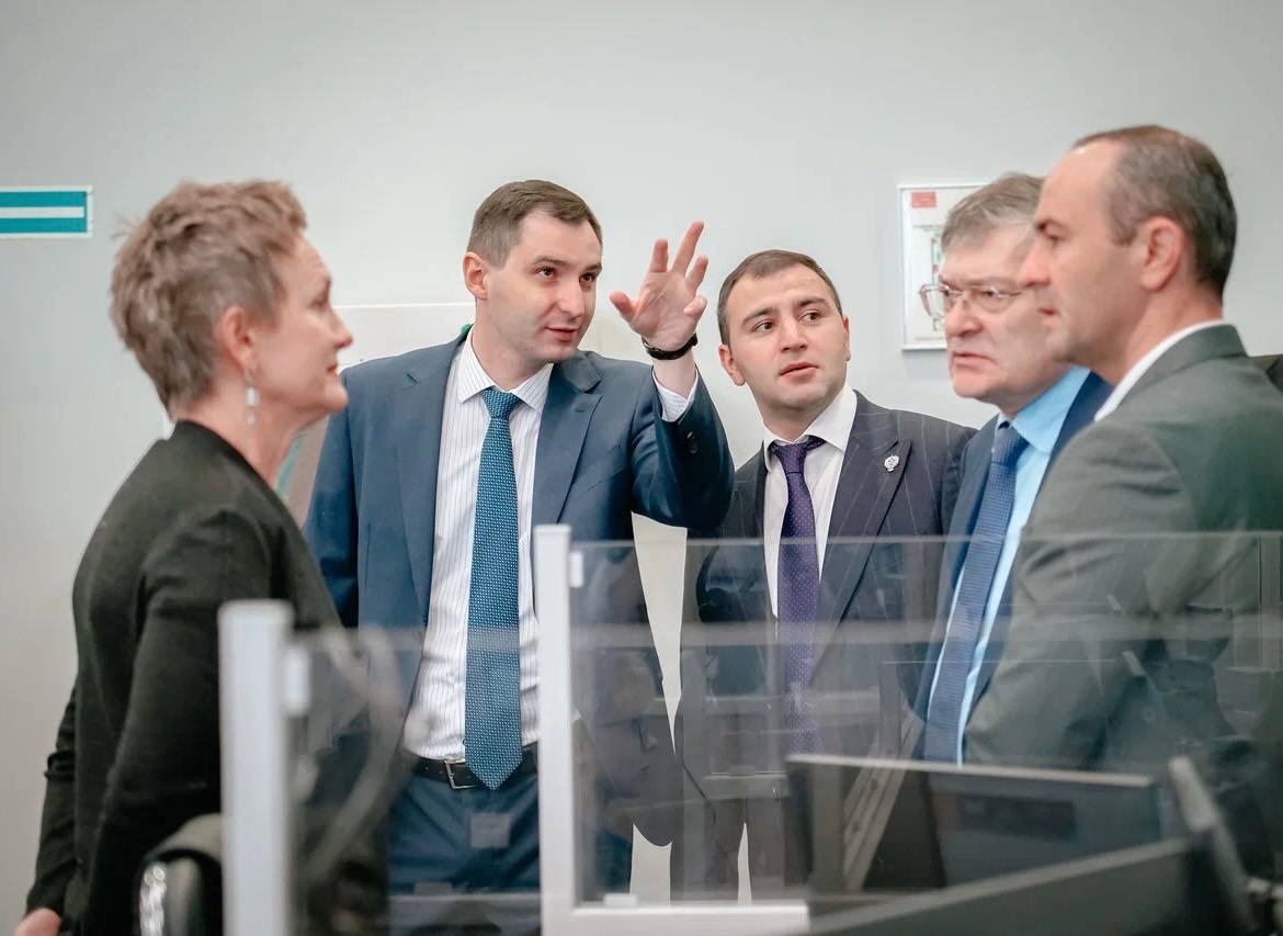 Делегация из Кабардино-Балкарской Республики в ЦУ КГХ Делегация из Кабардино-Балкарской Республики в ЦУ КГХ