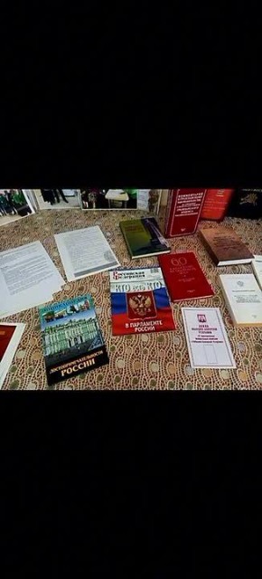 Ко Дню школьных библиотек в МКОУ СОШ с.п.Герменчик заведующая библиотекой и заместитель председателя УИК №277 Лиева З.Н., секретарь УИК №277 Соблирова М.М., член УИК №277 Жерештиева А.О. организовали выставку, посвященную...
