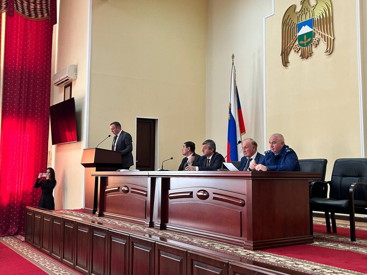 В большом зале мэрии состоялась 50-ая сессия Совета местного самоуправления г.о. Нальчик