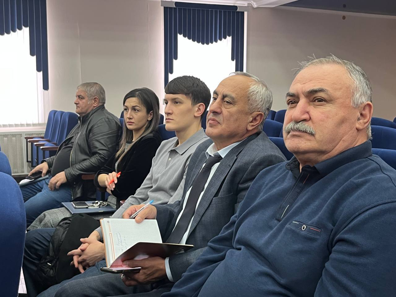 В Зольском районе прошла встреча с бизнесменами В Зольском районе прошла встреча с бизнесменами