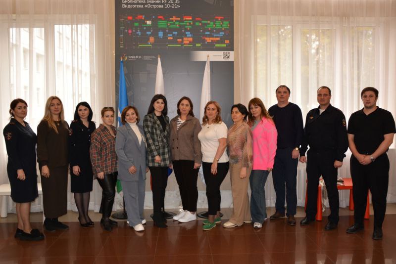 Полицейские Кабардино-Балкарии приняли участие в мероприятии, посвященном вопросам защиты граждан от дистанционного мошенничества Полицейские Кабардино-Балкарии приняли участие в мероприятии, посвященном вопросам защиты граждан от дистанционного мошенничества