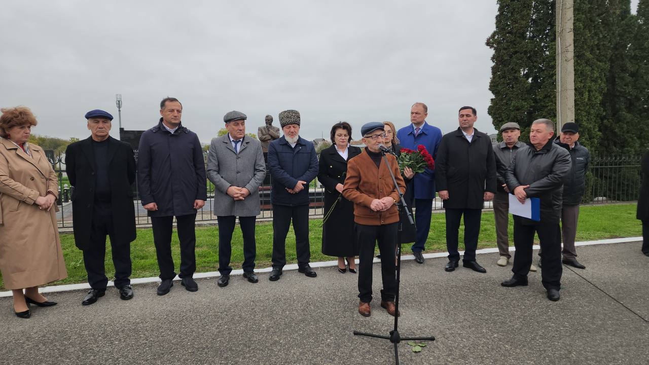 В Баксанском районе вспоминали Валерия Кокова В Баксанском районе вспоминали Валерия Кокова