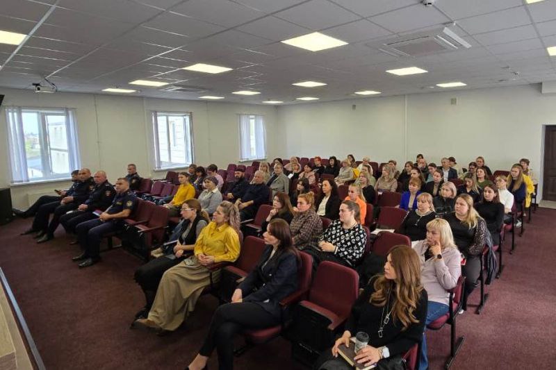 В ОМВД России по Майскому району обсудили вопросы организации межведомственной профилактической работы по предупреждению преступлений против несовершеннолетних В ОМВД России по Майскому району обсудили вопросы организации межведомственной профилактической работы по предупреждению преступлений против несовершеннолетних