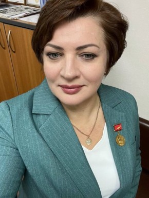 Сегодня в День Комсомола председатель Майской ТИК Наталья Канаева, член ТИК Сергей Аванесьян, заместитель председателя УИК N82 Ольга Полиенко- председатель Совета ветеранов комсомола, председатель УИК N84 Светлана...