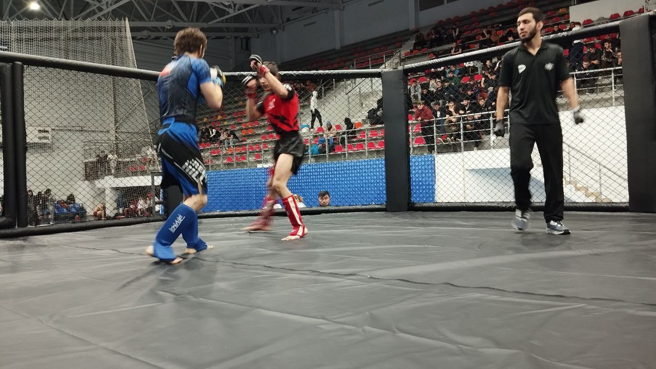 В Универсальном спорткомплексе стартовал всероссийский мастерский турнир по ММА памяти первого президента КБР Валерия Кокова В Универсальном спорткомплексе стартовал всероссийский мастерский турнир по ММА памяти первого президента КБР Валерия Кокова