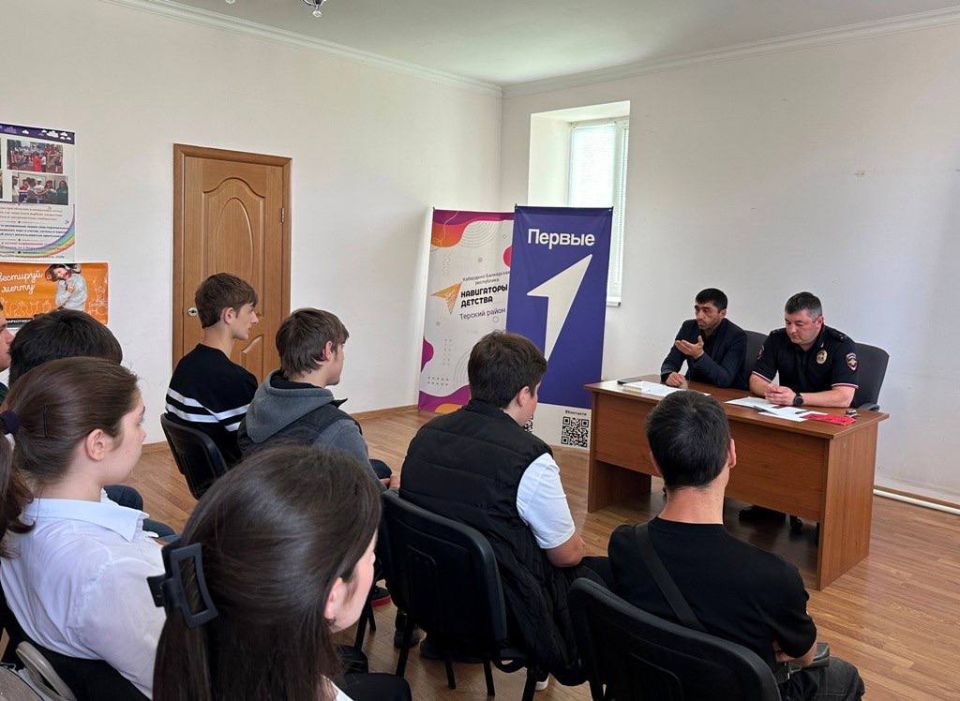 Автоинспекторы Кабардино-Балкарии провели практикумы дорожной безопасности «Без прав – ты не прав!»