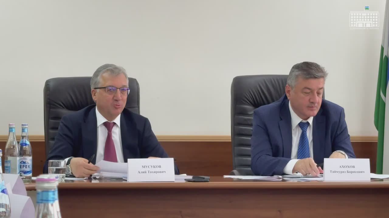 В Местной администрации г.о. Нальчик состоялась выездная стратегическая сессия, посвящённая вопросам улучшения качества городской среды и определению приоритетных направлений развития города на период до 2030 года