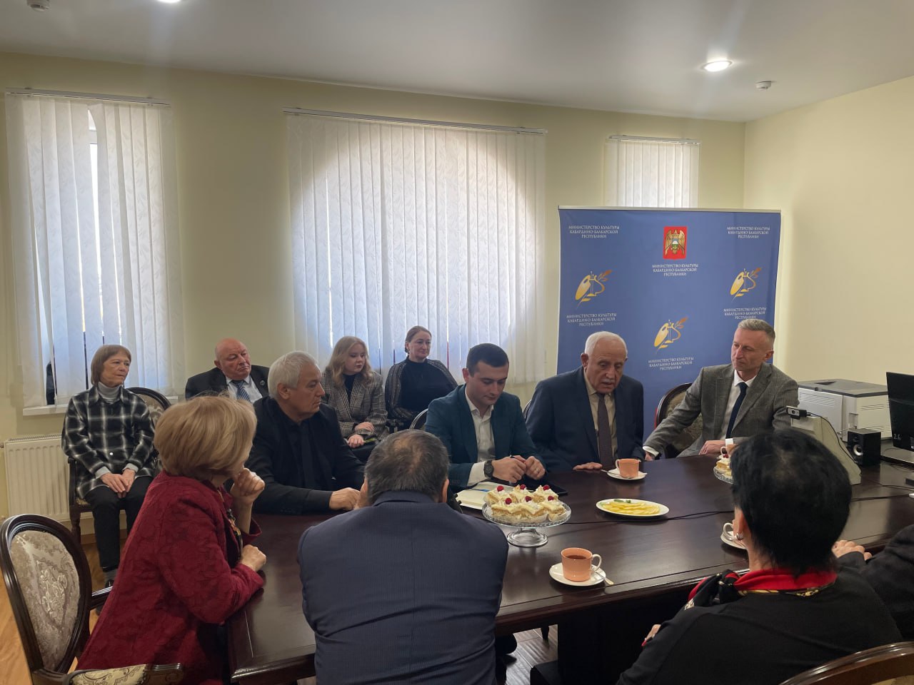 В Кабардино-Балкарии обсудили стратегию развития Союза писателей В Кабардино-Балкарии обсудили стратегию развития Союза писателей