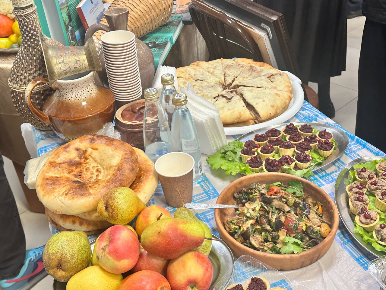 В единстве – наша сила. В Государственном концертном зале Нальчика состоялся VI Республиканский фестиваль национальных культур «В единстве – наша сила» В единстве – наша сила. В Государственном концертном зале Нальчика состоялся VI Республиканский фестиваль национальных культур «В единстве – наша сила»