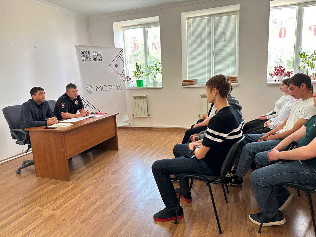 Автоинспекторы Кабардино-Балкарии провели практикумы дорожной безопасности «Без прав – ты не прав!» Автоинспекторы Кабардино-Балкарии провели практикумы дорожной безопасности «Без прав – ты не прав!»