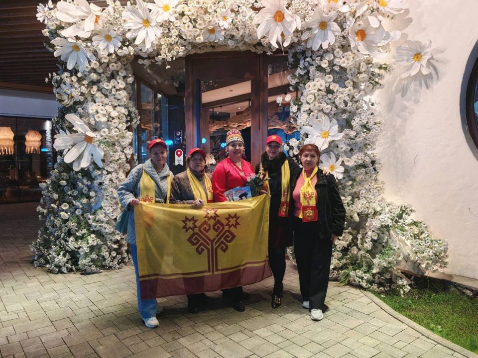 На крыльях дружбы. На молодежном форуме «Наш общий дом - Кабардино-Балкария», посвященном Дню народного единства, с яркой творческой программой выступил коллектив из Чувашии На крыльях дружбы. На молодежном форуме «Наш общий дом - Кабардино-Балкария», посвященном Дню народного единства, с яркой творческой программой выступил коллектив из Чувашии