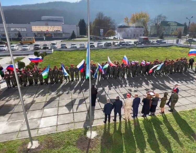 Новое поколение юнармейцев