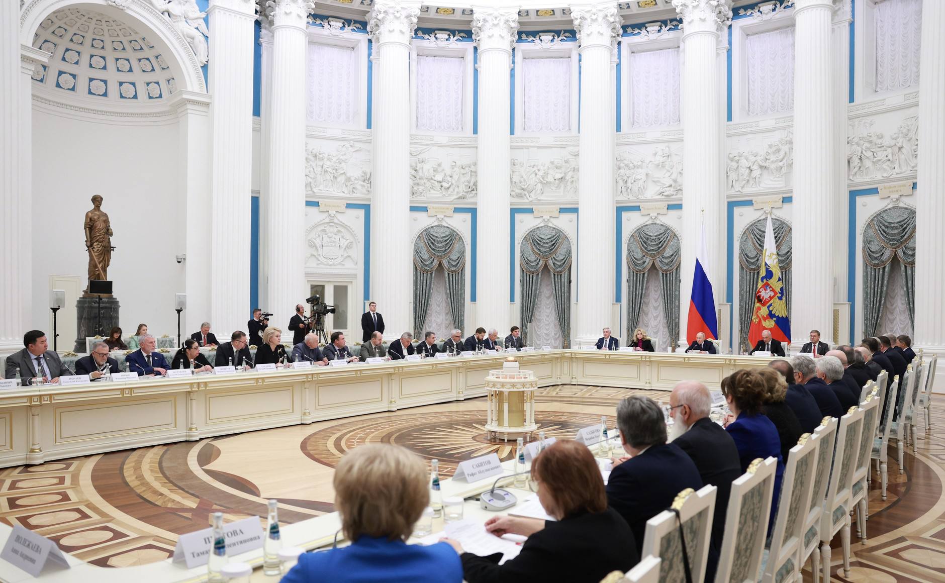 В России 2026 год объявлен Годом единства народов В России 2026 год объявлен Годом единства народов