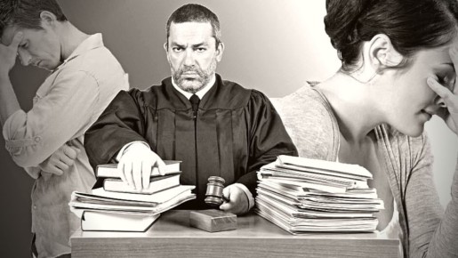 Суд защищает права женщин: как одна квартира разделила семью