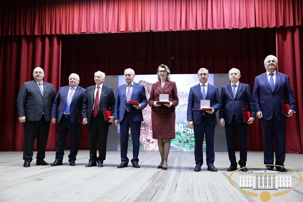 Черекский район отметил 90-летие со дня образования Черекский район отметил 90-летие со дня образования