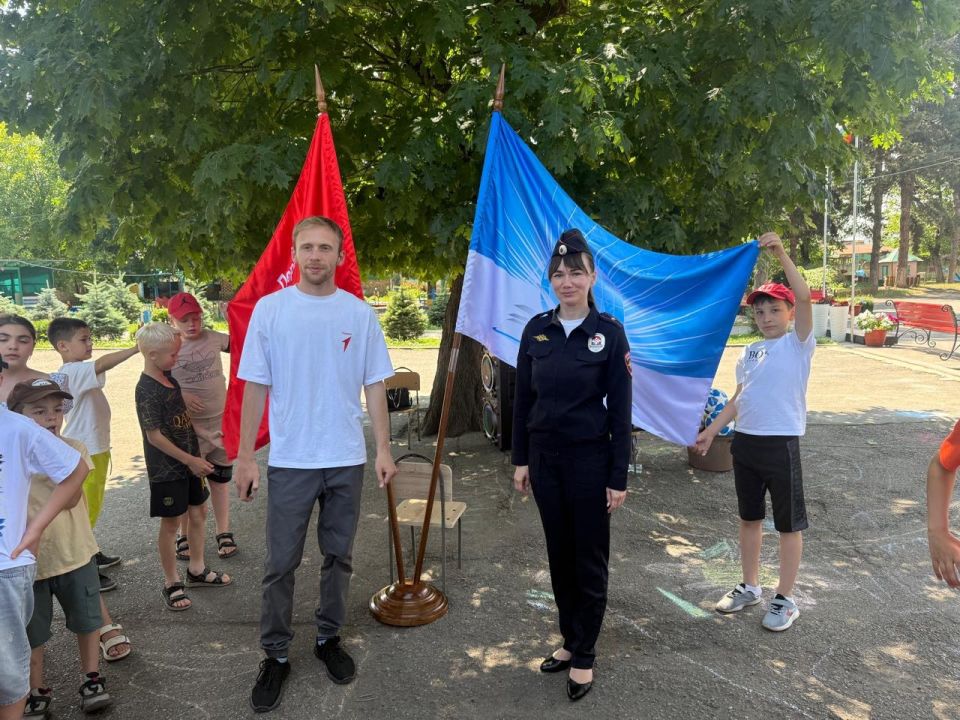 Продолжаем наш проект «Преемственность поколений транспортных полицейских»!
