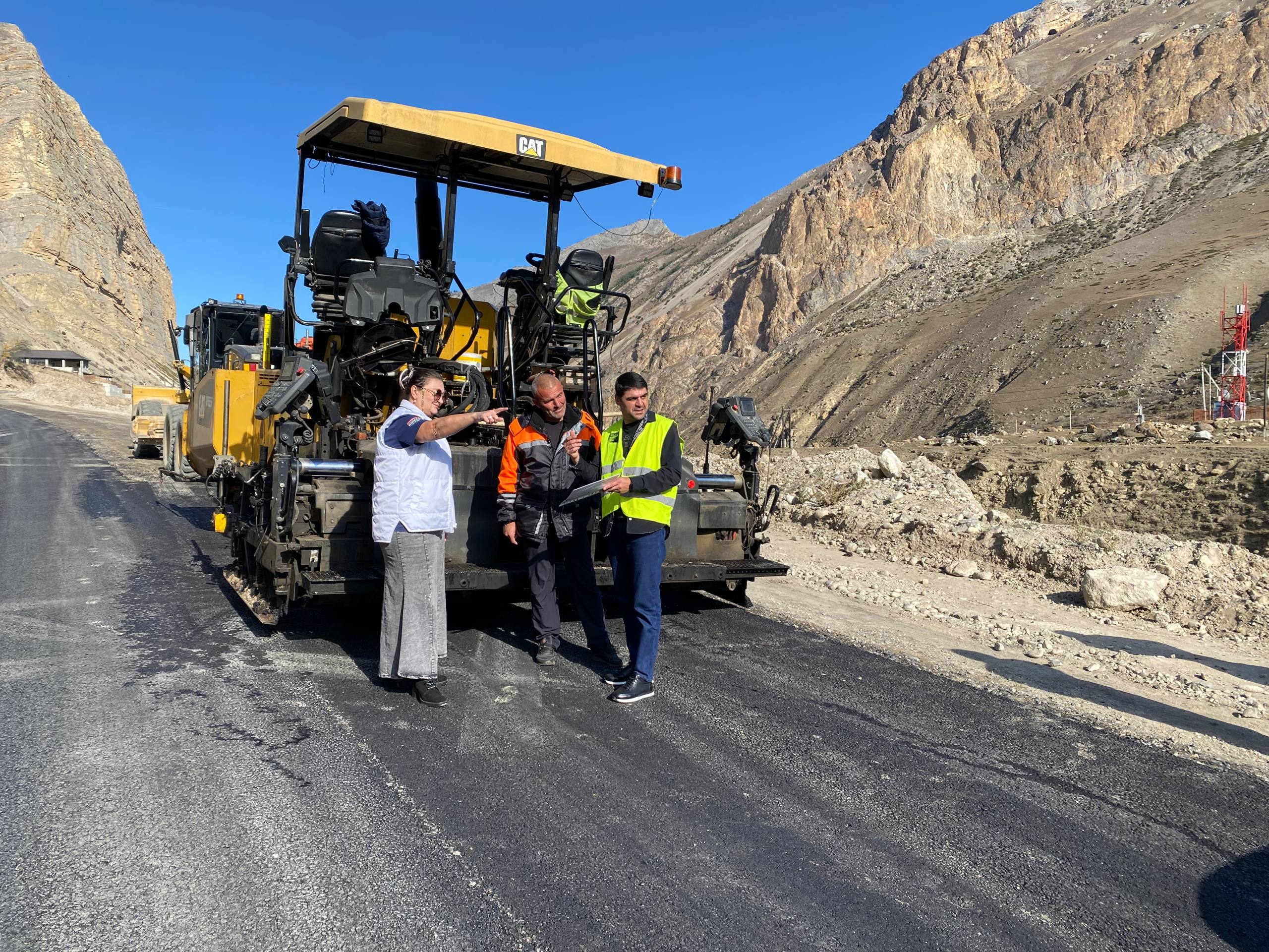 Проверка хода реконструкции дороги Чегем-2 — Булунгу Проверка хода реконструкции дороги Чегем-2 — Булунгу
