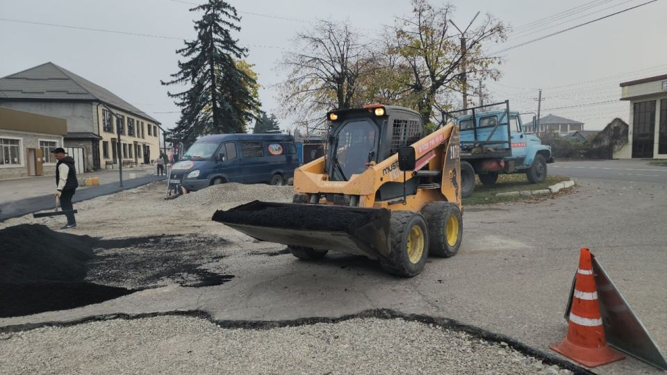 В Баксане благоустраивают проспект Ленина