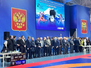 В Гладиаторе стартовал всероссийский турнир по вольной борьбе