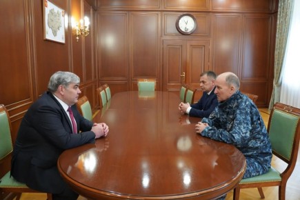 Казбек Коков встретился с начальником Управления на транспорте МВД России по СКФО