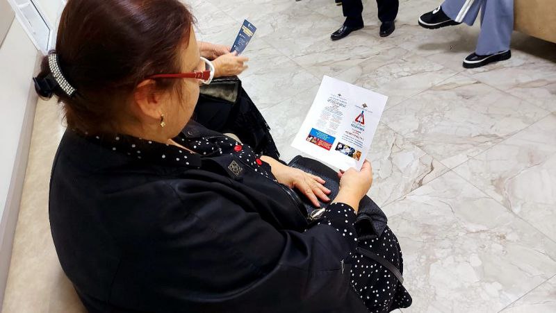 В г. Нальчике полицейские продолжают активную работу по профилактике дистанционного мошенничества среди населения В г. Нальчике полицейские продолжают активную работу по профилактике дистанционного мошенничества среди населения