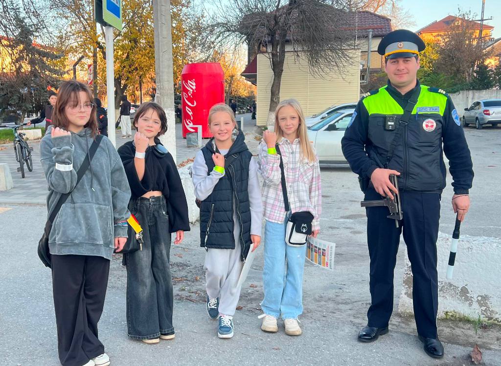 На дорогах Кабардино-Балкарии состоялся профилактический рейд «Будь внимателен к пешеходу» На дорогах Кабардино-Балкарии состоялся профилактический рейд «Будь внимателен к пешеходу»