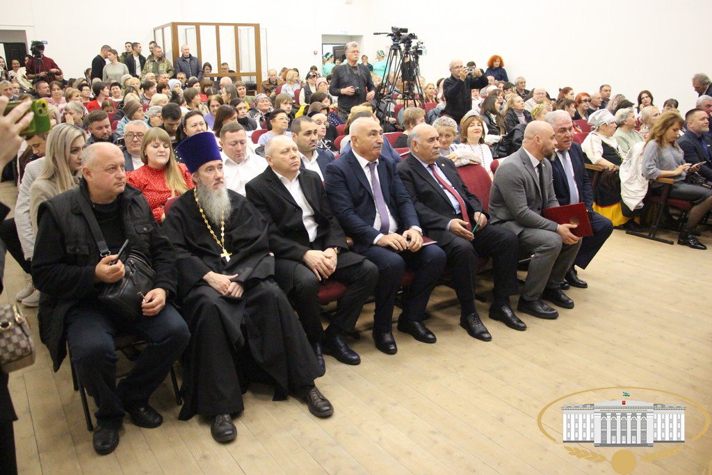 В г.о. Прохладный состоялся ежегодный республиканский межмуниципальный фестиваль "Оберегая русскую национальную историю и культуру", организованный Обществом русской истории и культуры "Вече"