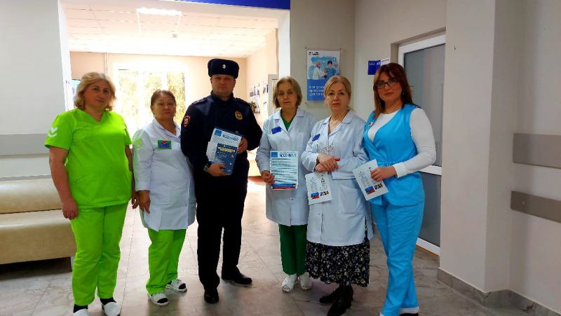 В г. Нальчике полицейские продолжают активную работу по профилактике дистанционного мошенничества среди населения В г. Нальчике полицейские продолжают активную работу по профилактике дистанционного мошенничества среди населения