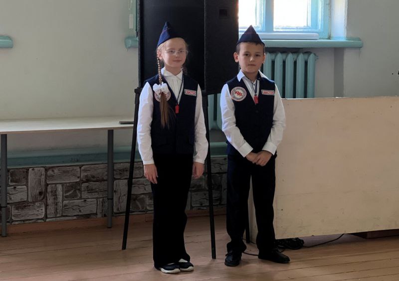 Школьники Кабардино-Балкарии стали участниками акции «Знай и соблюдай!» Школьники Кабардино-Балкарии стали участниками акции «Знай и соблюдай!»