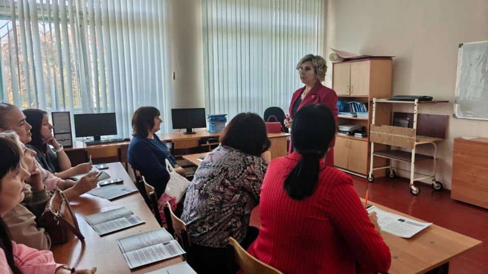 В МКОУ «СОШ №11» г.о. Прохладный состоялось совещание учителей истории и обществознания с инициативой открытия Школы молодого избирателя