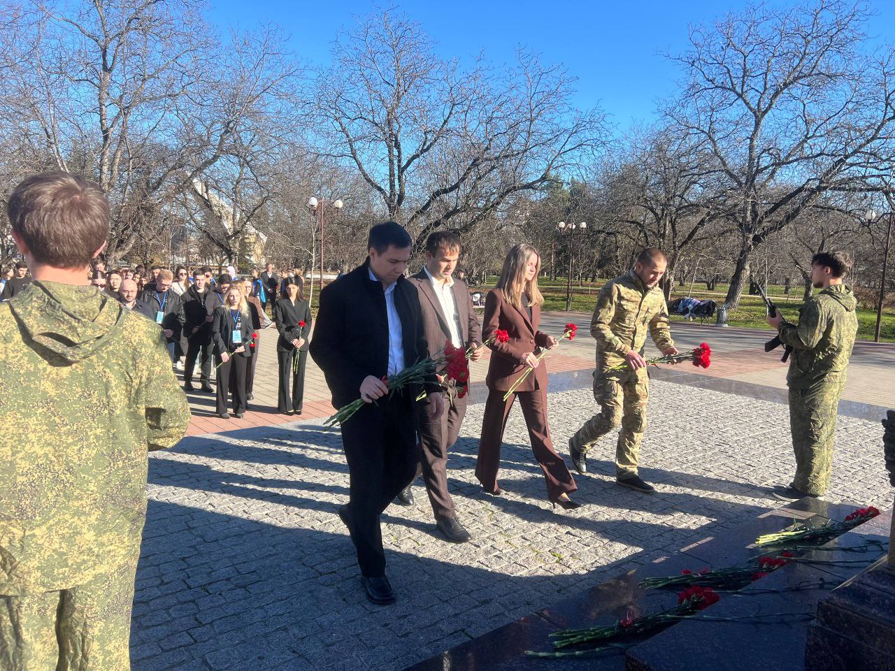 В Нальчике открылся международный молодежный форум «Наша общая Победа», который проходит в рамках проекта «Знакомство с российским Кавказом» В Нальчике открылся международный молодежный форум «Наша общая Победа», который проходит в рамках проекта «Знакомство с российским Кавказом»