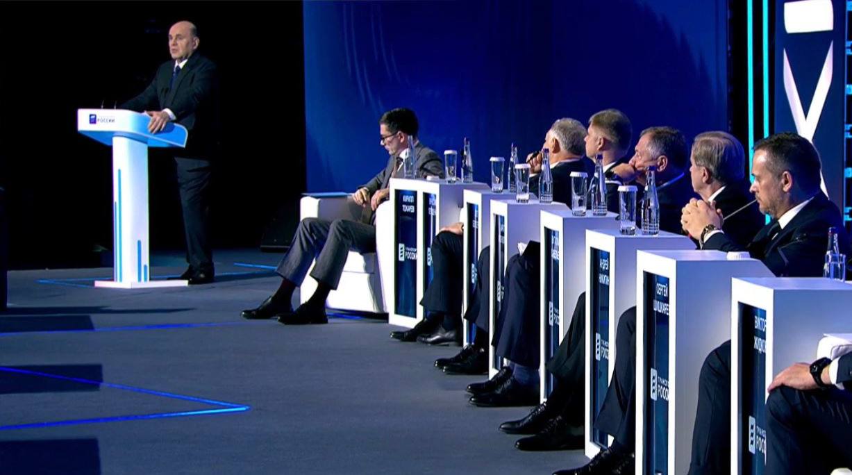 Сегодня в Москве Казбек Коков принял участие в XIX Международном форуме и выставке «Транспорт России», проходящих в рамках «Транспортной недели 2025» Сегодня в Москве Казбек Коков принял участие в XIX Международном форуме и выставке «Транспорт России», проходящих в рамках «Транспортной недели 2025»