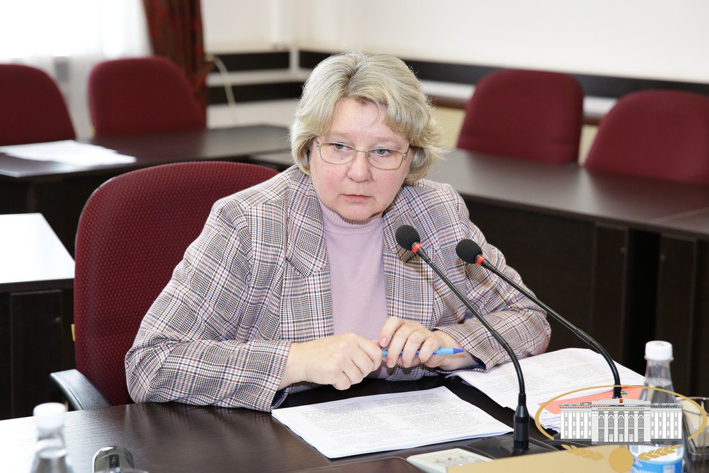 Сегодня председатель Комитета Парламента КБР по бюджету, налогам и финансовому рынку Михаил Афашагов провел расширенное заседание комитета Сегодня председатель Комитета Парламента КБР по бюджету, налогам и финансовому рынку Михаил Афашагов провел расширенное заседание комитета