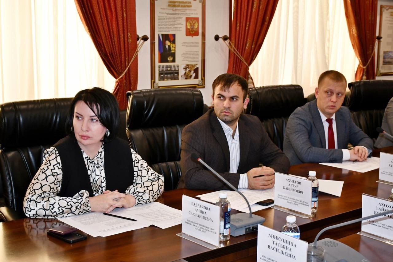 На межведомственном совещании в МВД по КБР обсуждены вопросы профилактики преступлений и правонарушений среди несовершеннолетних На межведомственном совещании в МВД по КБР обсуждены вопросы профилактики преступлений и правонарушений среди несовершеннолетних