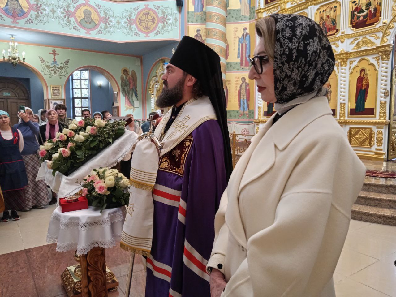 Собору Марии Магдалины передали мощи святого Иоанна Златоуста Собору Марии Магдалины передали мощи святого Иоанна Златоуста