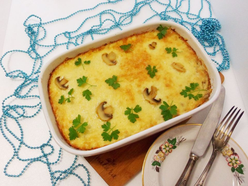 Как превратить любимый жюльен в основное блюдо с картофелем