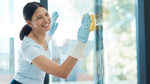 9 из 10 хозяек не умеют мыть окна: разводы и грязь остаются даже после дорогой химии