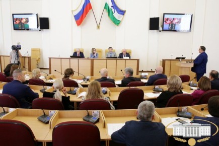 По инициативе Комитета Парламента КБР по труду, социальной политике, здравоохранению и делам ветеранов состоялось заседание "круглого стола" на тему "Об организации оказания высокотехнологичной и специализированной...