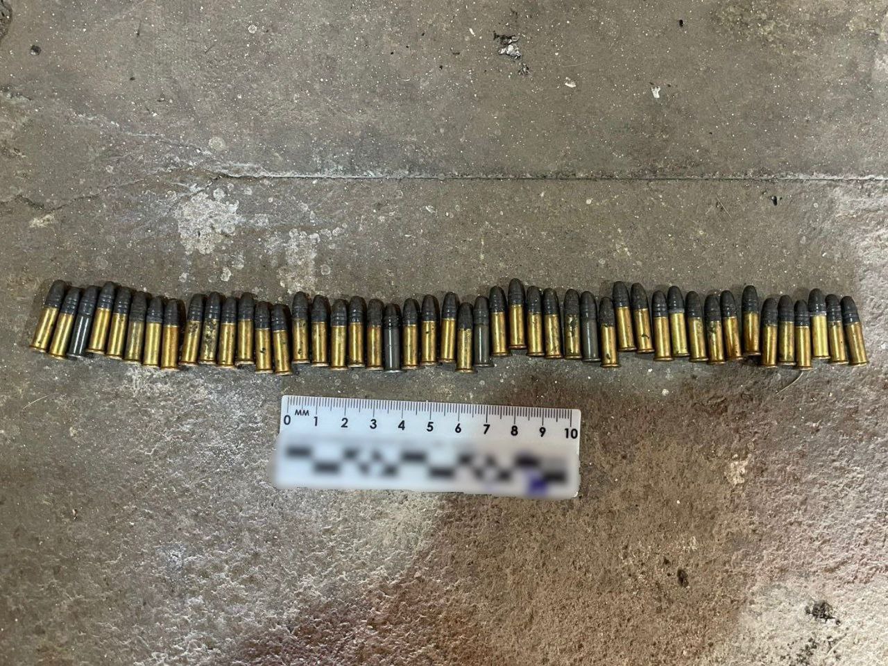 Оперативники Чегемского района изъяли оружие и боеприпасы у местного жителя Оперативники Чегемского района изъяли оружие и боеприпасы у местного жителя