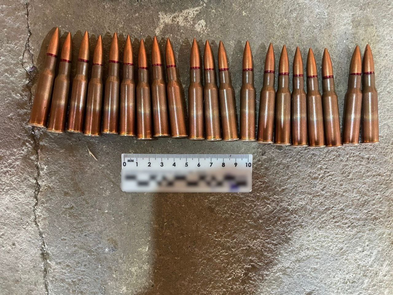 Оперативники Чегемского района изъяли оружие и боеприпасы у местного жителя Оперативники Чегемского района изъяли оружие и боеприпасы у местного жителя