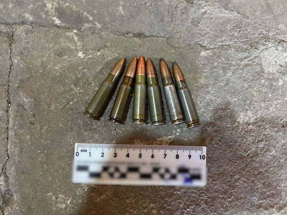 Оперативники Чегемского района изъяли оружие и боеприпасы у местного жителя