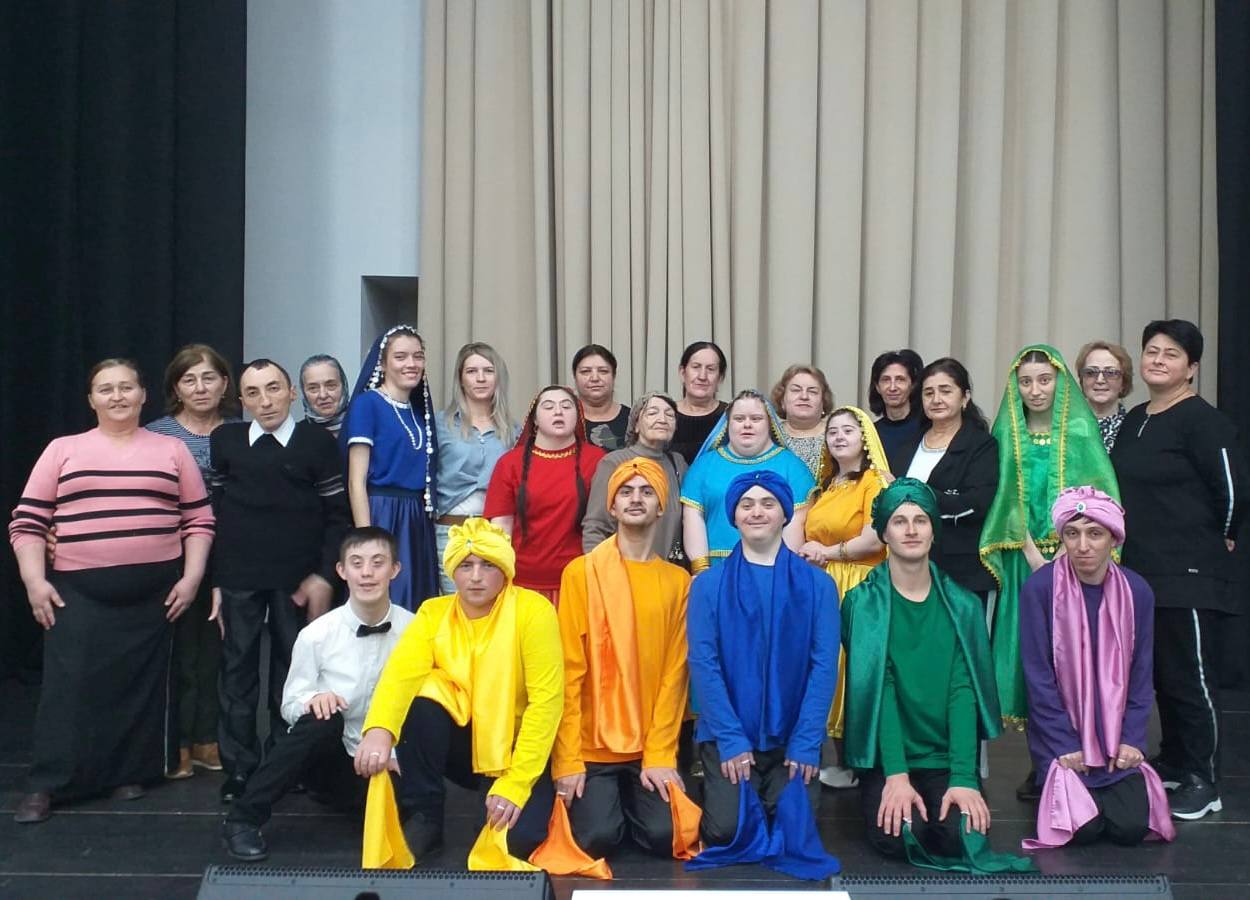 Самая лучшая мама земли. В Центре культурного развития состоялся праздничный концерт, посвященный Международному Дню Матери, сообщает корреспондент РИА «Кабардино-Балкария»