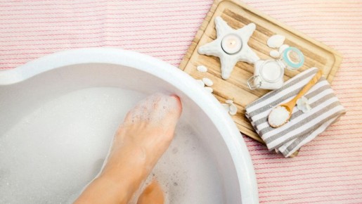 Пяточки будут как у младенца: сделайте ступни нежными всего за пять минут