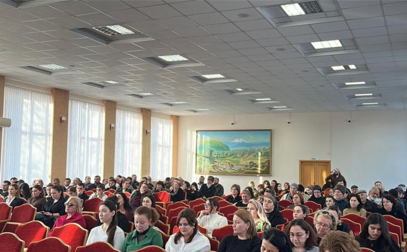 Вопросы дорожной безопасности стали одной из главных тем расширенного совещания, состоявшегося в Кабардино-Балкарии Вопросы дорожной безопасности стали одной из главных тем расширенного совещания, состоявшегося в Кабардино-Балкарии